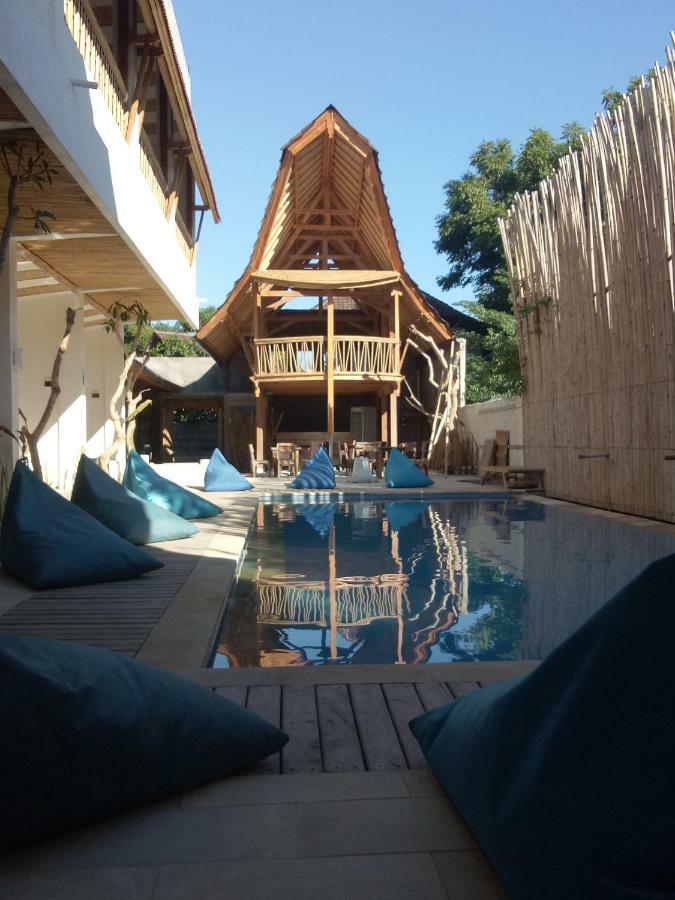 The 5 Brothers Hotel Gili Trawangan Dış mekan fotoğraf
