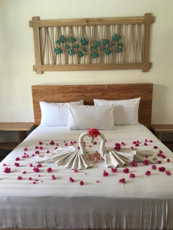 The 5 Brothers Hotel Gili Trawangan Dış mekan fotoğraf